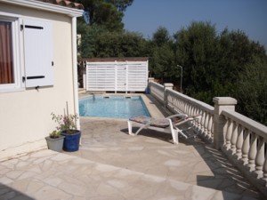 Pool von Terrasse